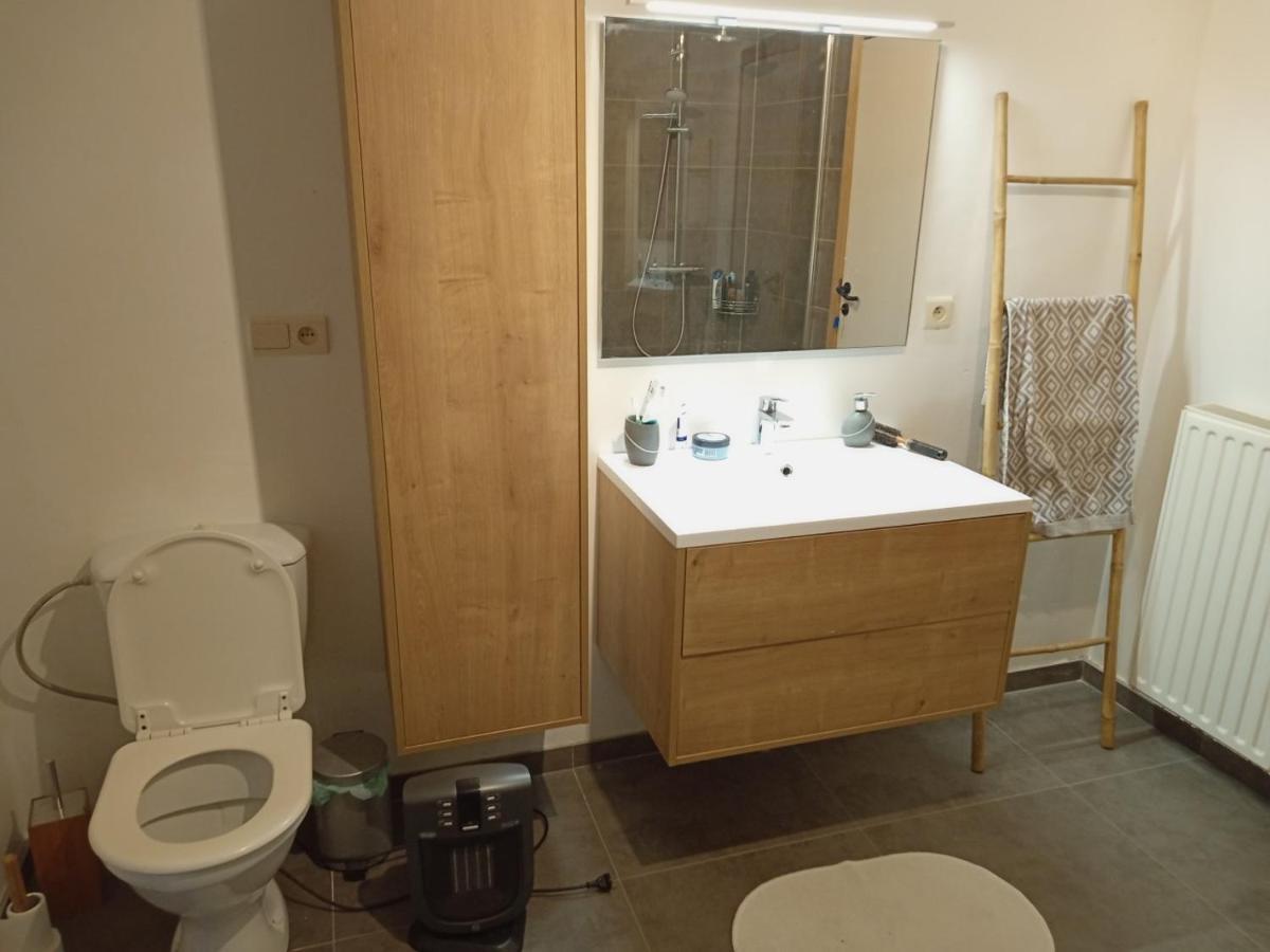 Le Vieux Noyer Bed & Breakfast Nassogne Екстериор снимка